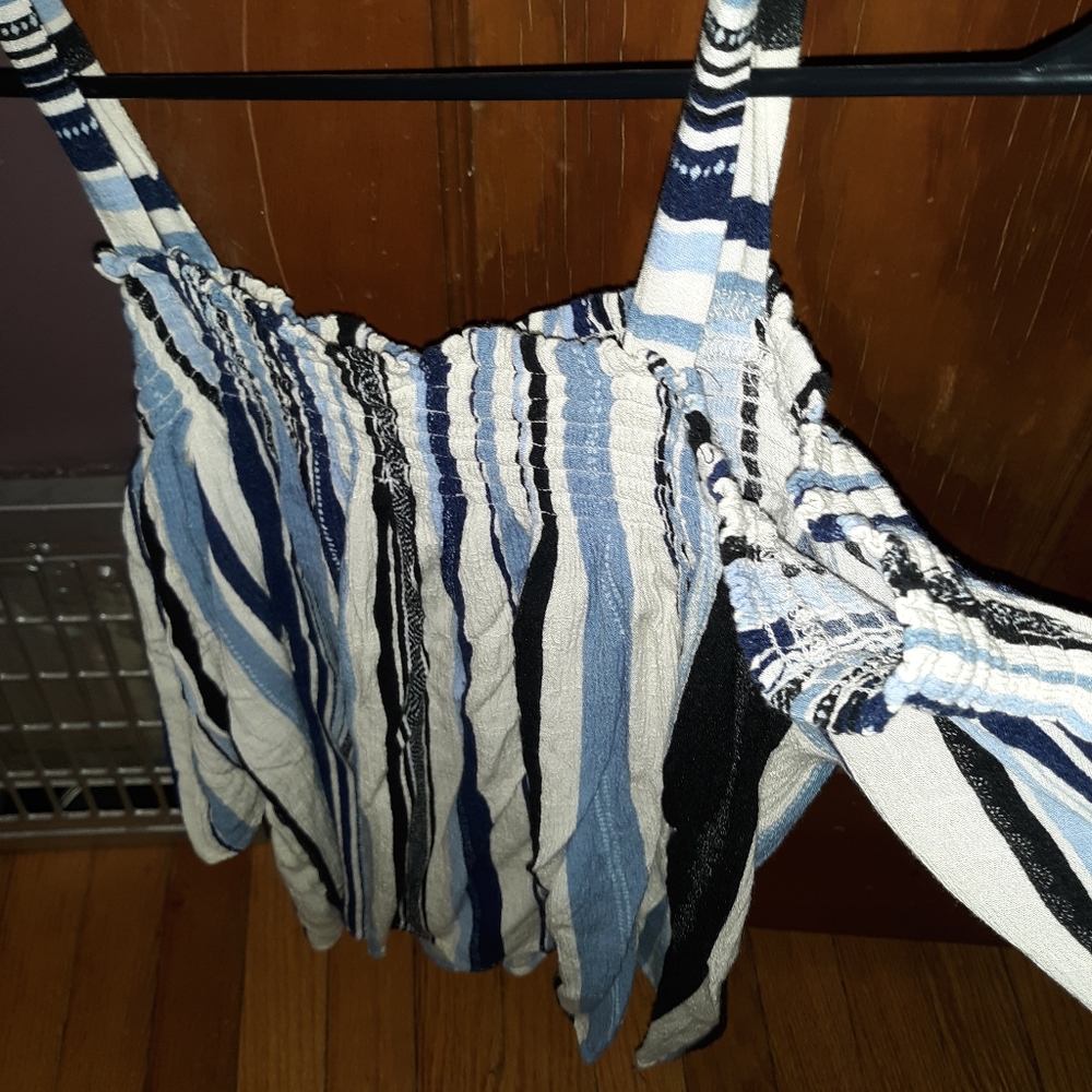 Shirt - Picture 4 of 4